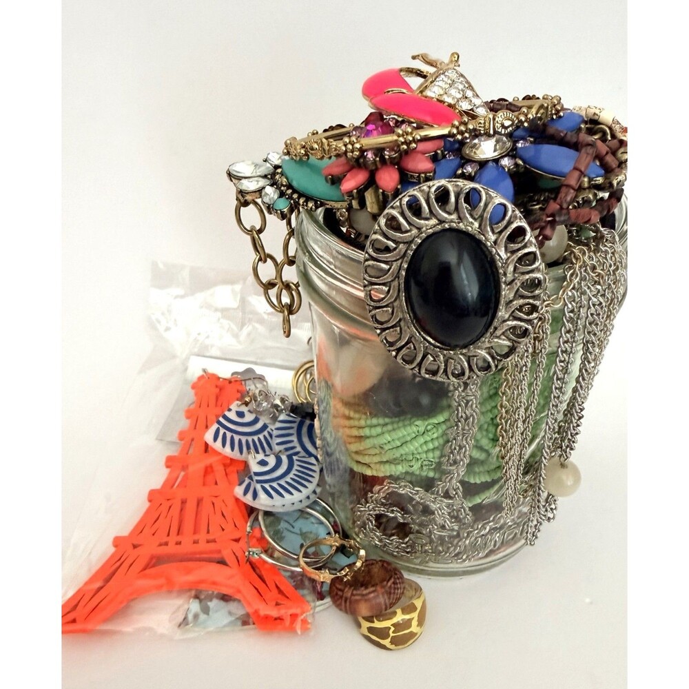 Jewelry Mystery Surprise Lot -25 - 30 Pcs Estate Vintage & Modern Mix
